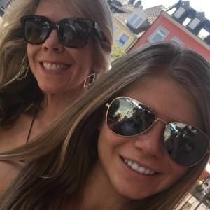 Meet your Posher, Lexie